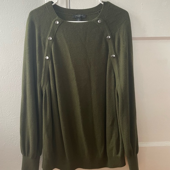 ANN TAYLOR unique Button Detail Olive Green Sweater In LP/PETITE - Picture 1 of 6